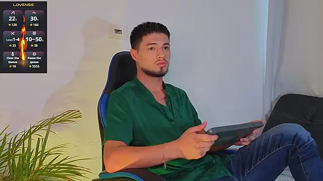 EdwardRoss  online show from 04/05/26, 10:05