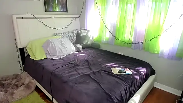 Persiasparadise online show from 03/16/25, 07:38