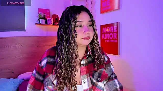 Cherryyquen online show from 04/14/26, 08:25