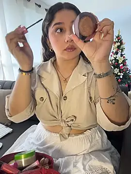 Cherryyquen online show from 12/04/25, 04:28