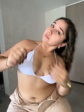 Cherryyquen online show from 02/19/26, 03:42