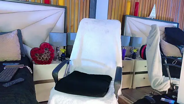 LilyyBigAss online show from 11/28/25, 11:43