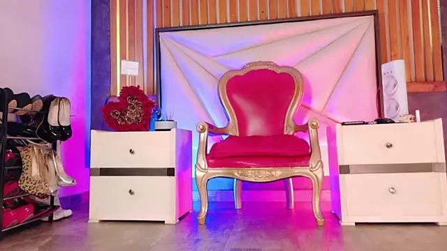 LilyyBigAss online show from 04/21/26, 11:50