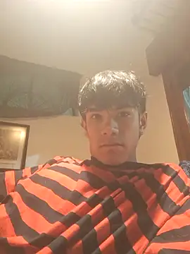 Snapshot of LYZBORNHD chatting on 09/28/25, 12:06 LYZBORNHD online show from 09/28/25, 12:06