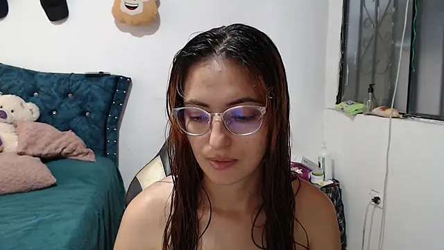 Kate lorens9 online show from 05/12/26, 02:34