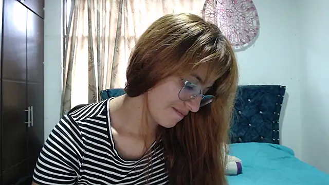 Kate lorens9 online show from 03/10/26, 12:53