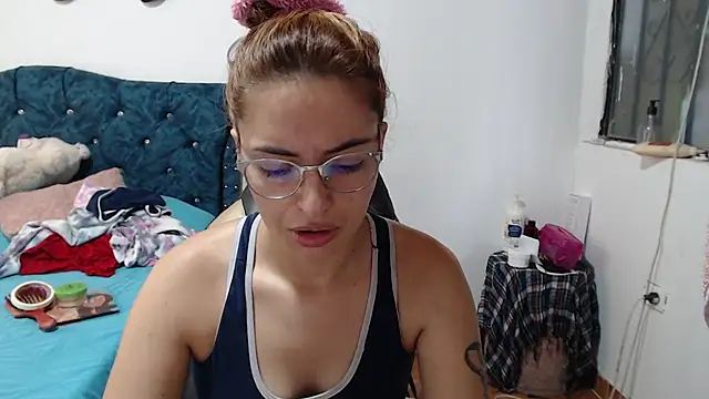 Kate lorens9 online show from 06/02/26, 03:12