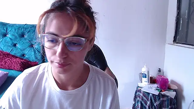 Kate lorens9 online show from 04/11/26, 04:43