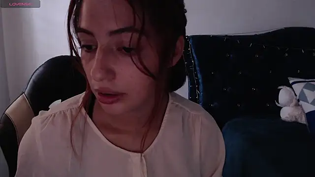 Snapshot of Kate_lorens9 chatting on 03/14/25, 03:25 Kate lorens9 online show from 03/14/25, 03:25