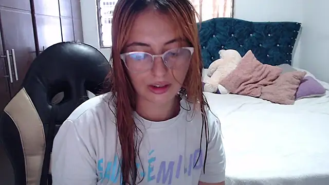 Kate lorens9 online show from 11/26/25, 09:26