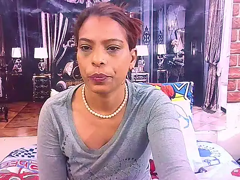 Snapshot of IndianSexyAss chatting on 04/28/26, 05:12 IndianSexyAss online show from 04/28/26, 05:12