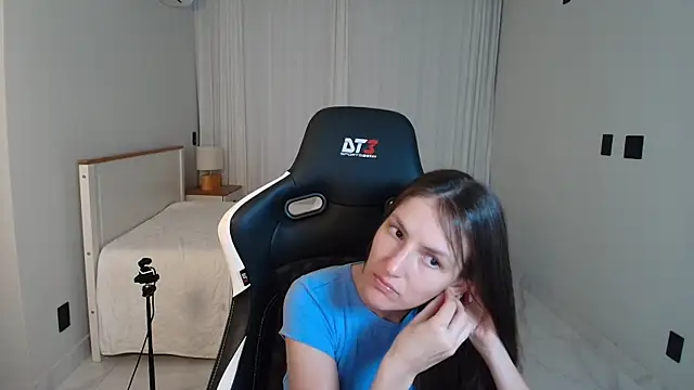 upssnowy online show from 07/15/26, 11:45
