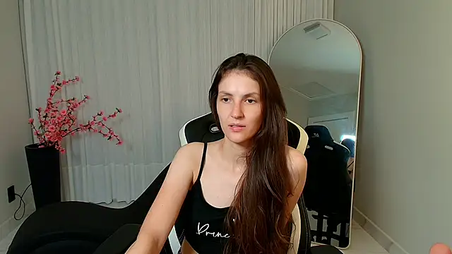 upssnowy online show from 10/31/25, 03:30