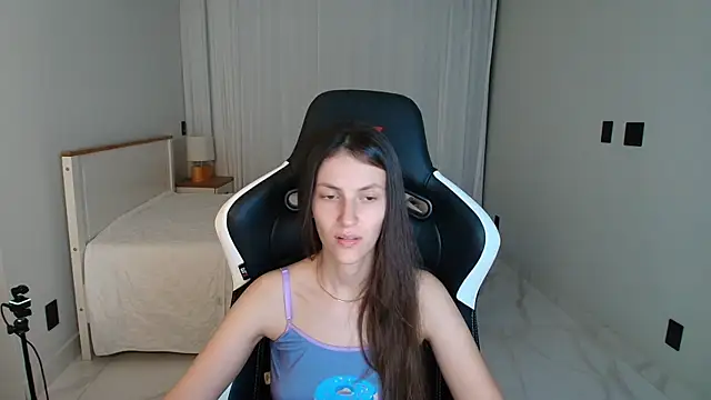 upssnowy online show from 07/08/26, 01:30