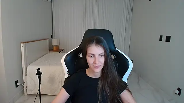 upssnowy online show from 07/17/26, 04:10