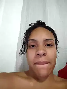 Julia Pretinha online show from 09/10/25, 01:54