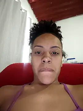 Julia Pretinha online show from 10/01/25, 01:37