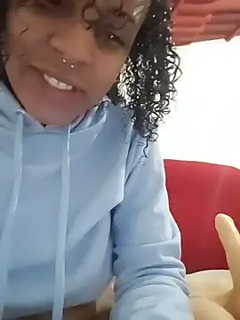 Julia Pretinha online show from 11/09/25, 09:08