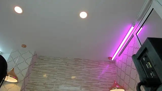 ZoeSmitth online show from 10/29/25, 11:31