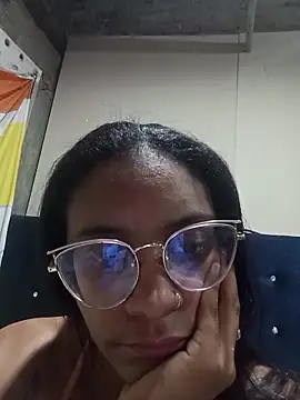 ZoeSmitth online show from 11/25/25, 05:52