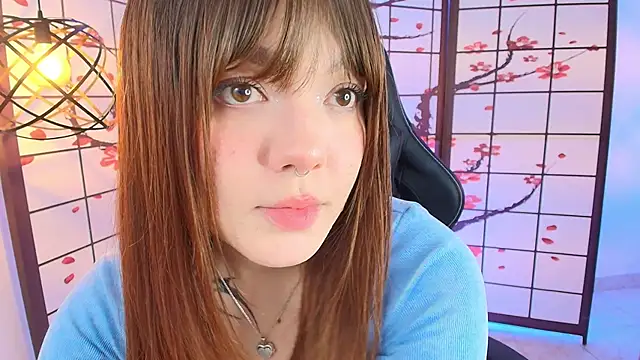 Fluffy Bubble21 online show from 10/08/25, 03:19