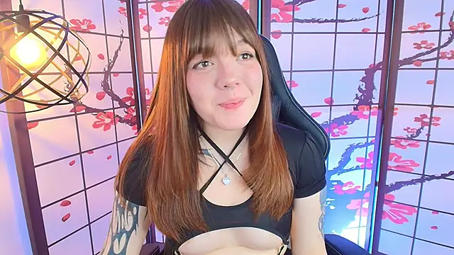 Fluffy Bubble21 online show from 10/03/25, 03:41