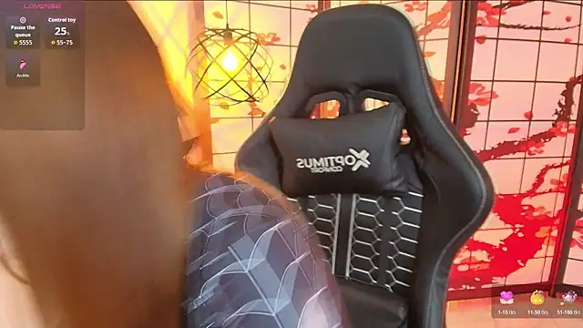 Fluffy Bubble21 online show from 11/15/25, 04:05