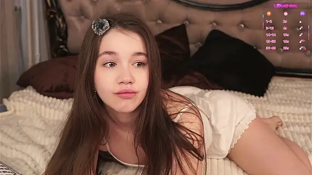 AmiLewis online show from 03/05/26, 01:13