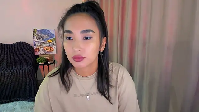 Snapshot of worldofkim chatting on 01/27/25, 11:22 worldofkim online show from 01/27/25, 11:22