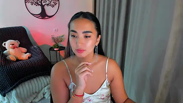 Snapshot of worldofkim chatting on 09/30/25, 09:21 worldofkim online show from 09/30/25, 09:21