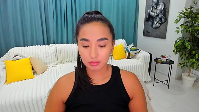 Snapshot of worldofkim chatting on 01/19/25, 12:39 worldofkim online show from 01/19/25, 12:39