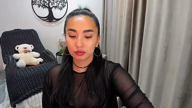 Snapshot of worldofkim chatting on 10/24/25, 05:01 worldofkim online show from 10/24/25, 05:01