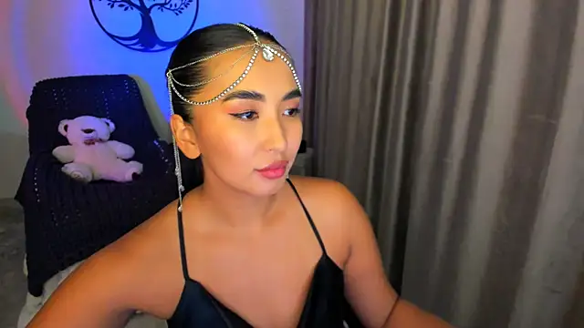 Snapshot of worldofkim chatting on 09/18/25, 10:46 worldofkim online show from 09/18/25, 10:46