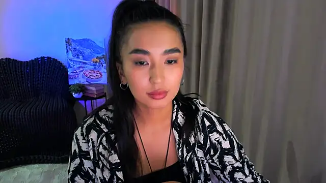 Snapshot of worldofkim chatting on 03/07/25, 07:05 worldofkim online show from 03/07/25, 07:05