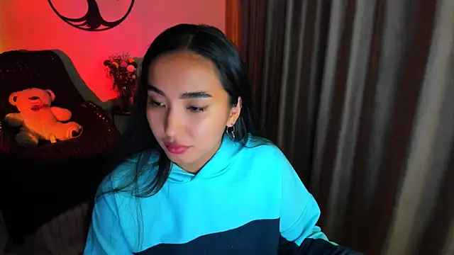 Snapshot of worldofkim chatting on 11/02/25, 01:16 worldofkim online show from 11/02/25, 01:16