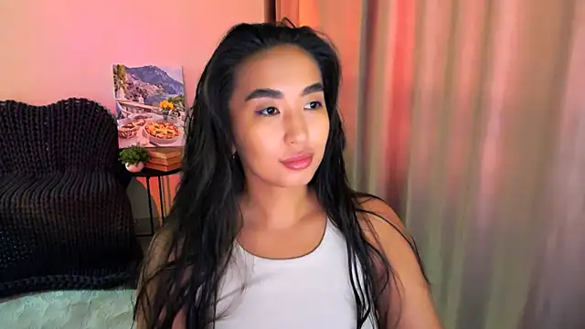 Snapshot of worldofkim chatting on 03/13/25, 05:33 worldofkim online show from 03/13/25, 05:33