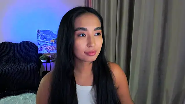 Snapshot of worldofkim chatting on 02/10/25, 09:04 worldofkim online show from 02/10/25, 09:04