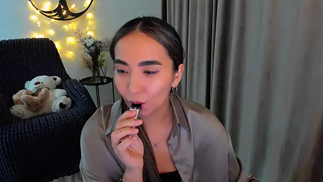 worldofkim online show from 02/27/26, 05:35