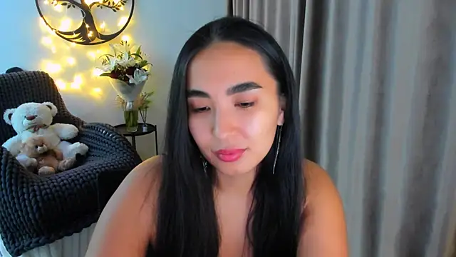 worldofkim online show from 02/21/26, 09:17