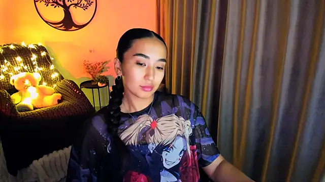 worldofkim online show from 11/13/25, 10:30