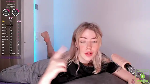 Snapshot of NateHalll chatting on 02/15/25, 02:11 NateHalll online show from 02/15/25, 02:11