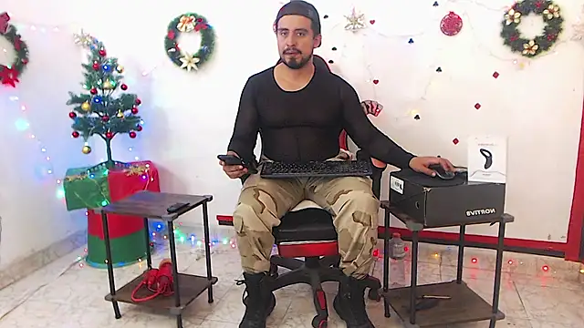 KalethBigDick online show from 11/19/25, 11:10