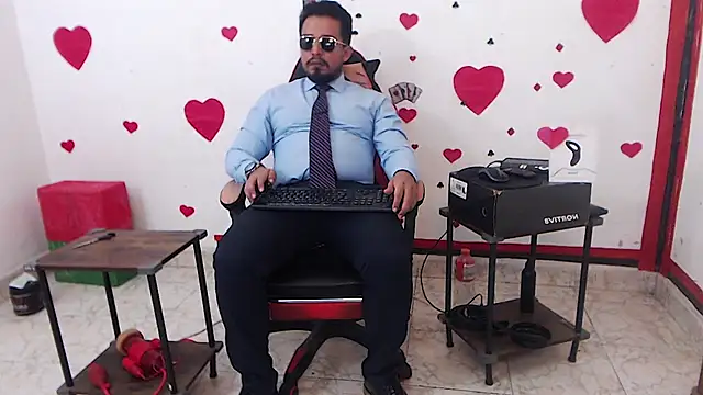 Snapshot of KalethBigDick chatting on 03/02/26, 04:13 KalethBigDick online show from 03/02/26, 04:13