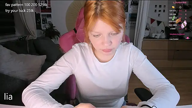 lil lia online show from 10/15/25, 09:45