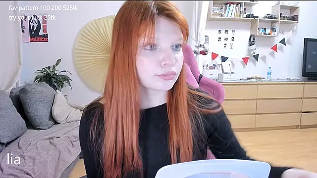 lil lia online show from 02/10/26, 05:56