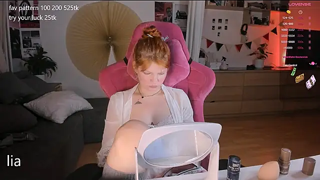 lil lia online show from 10/16/25, 09:23