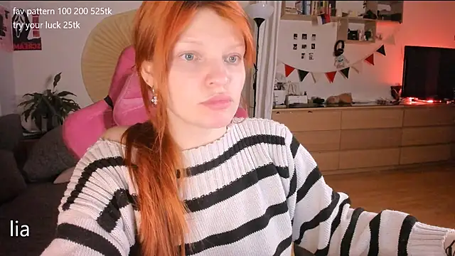 lil lia online show from 12/15/25, 10:59