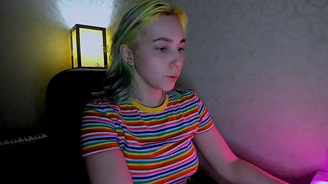 Snapshot of coraline_meow chatting on 01/29/25, 07:43 coraline meow online show from 01/29/25, 07:43