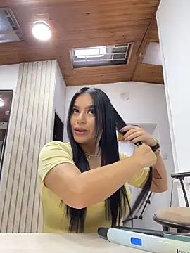 Miah gomez  online show from 03/13/26, 11:37