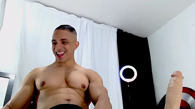 Snapshot of Antonywebb94 chatting on 06/18/26, 04:00 Antonywebb94 online show from 06/18/26, 04:00